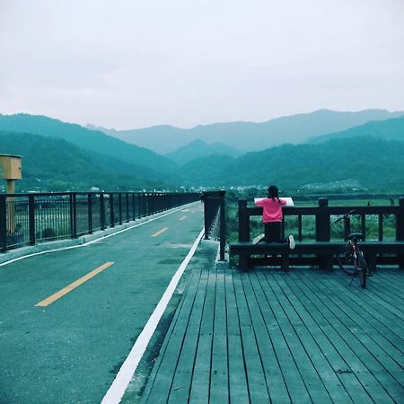 Pu Shi Homestay 玉里鎮 エクステリア 写真
