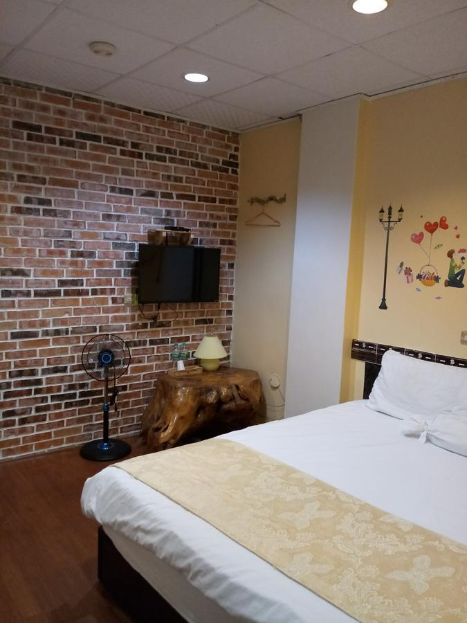 Pu Shi Homestay 玉里鎮 エクステリア 写真